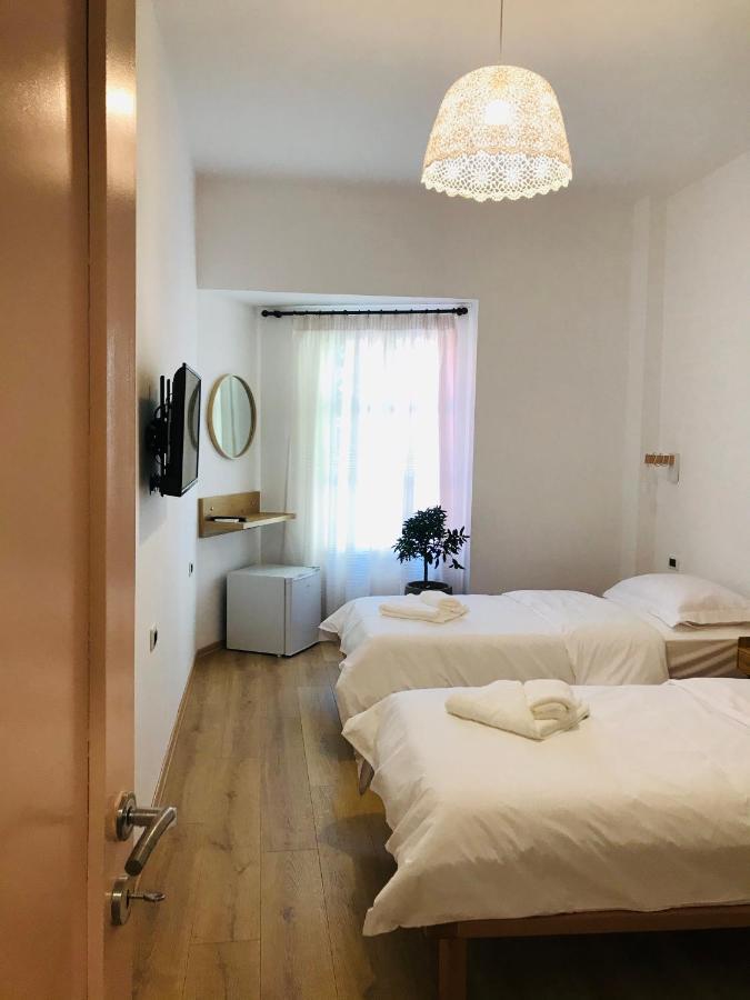 Foleza - Bed And Breakfast Vlorë Esterno foto