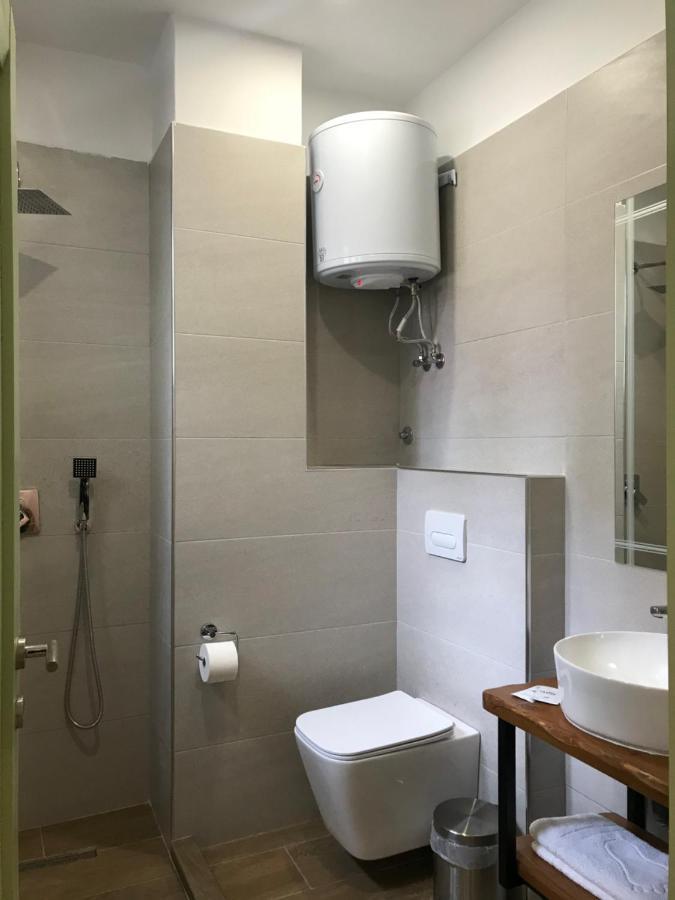 Foleza - Bed And Breakfast Vlorë Esterno foto