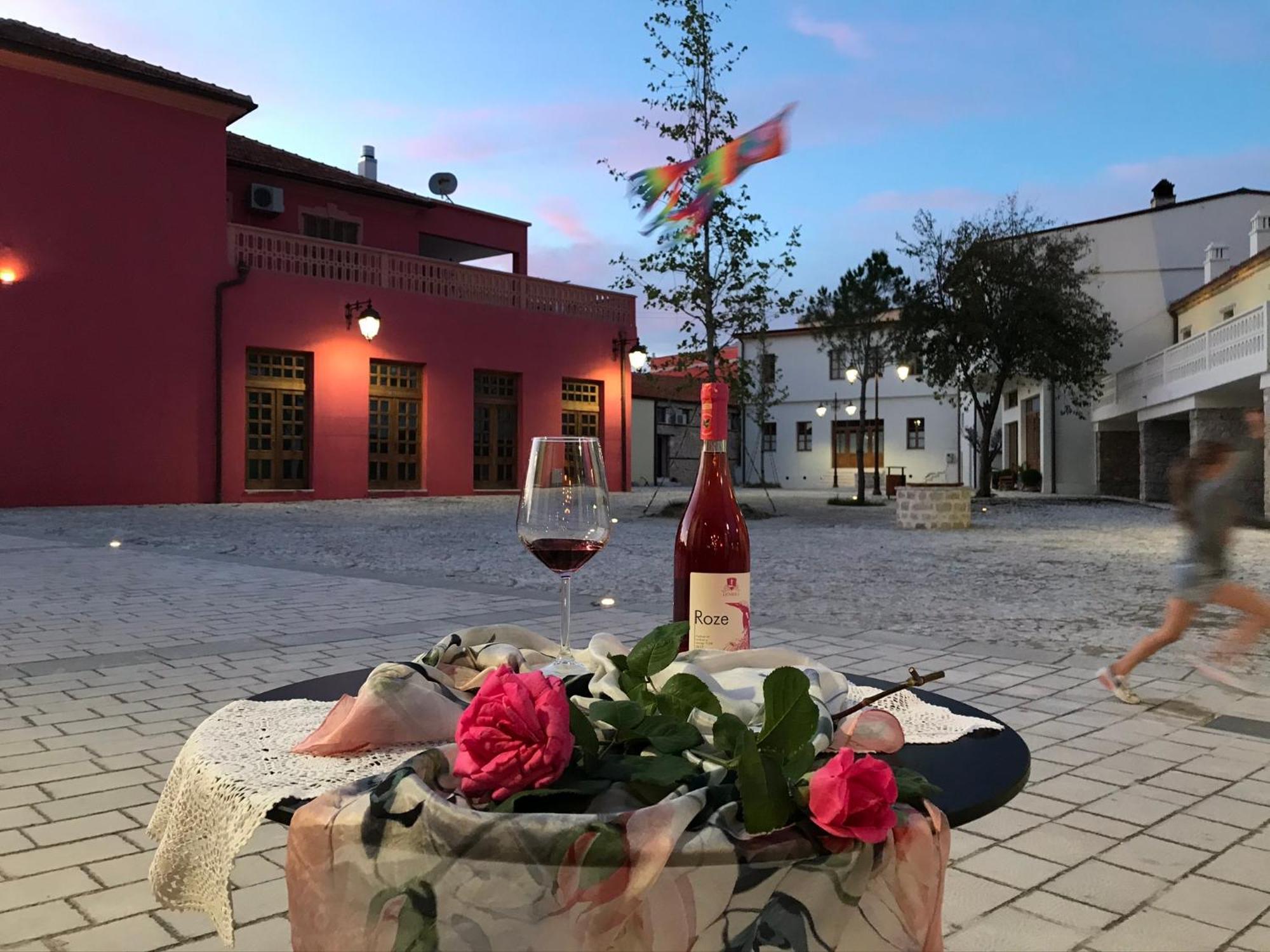 Foleza - Bed And Breakfast Vlorë Esterno foto